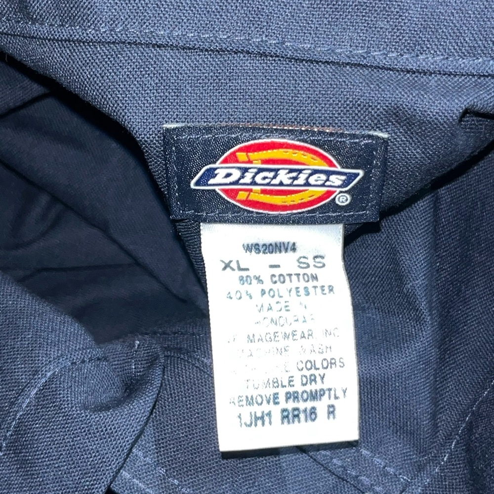 Dickies Navy Blue Short Sleeve Button Down Shirt - Picture 3 of 5